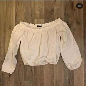 Brandy Melville off the shoulder shirt